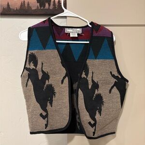 Vintage Western Style Vest with Horse Design